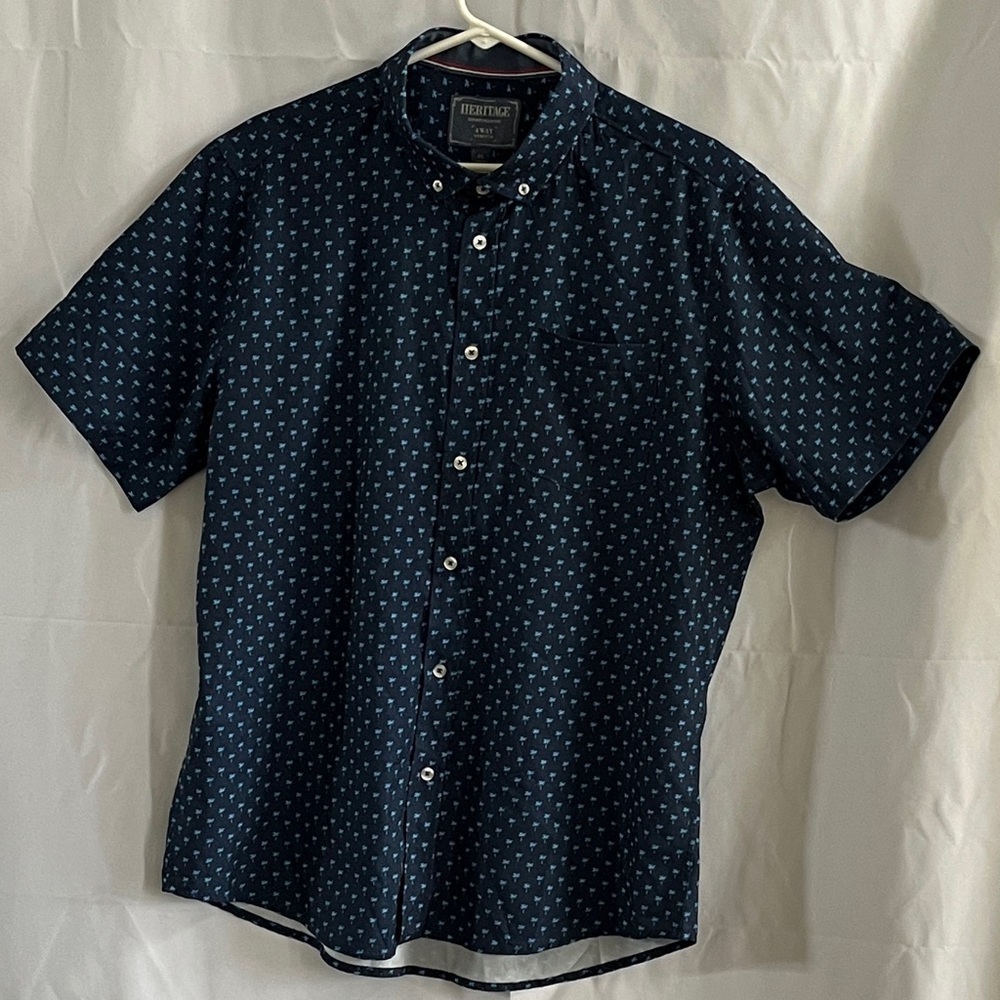 Heritage Navy Short-Sleeve Button-Down with Light Blue Micro Palmtree Print 4way